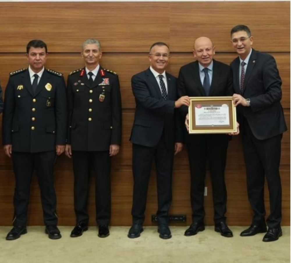 Bilal Çeker-araba1-i69400e65b419a.jpg